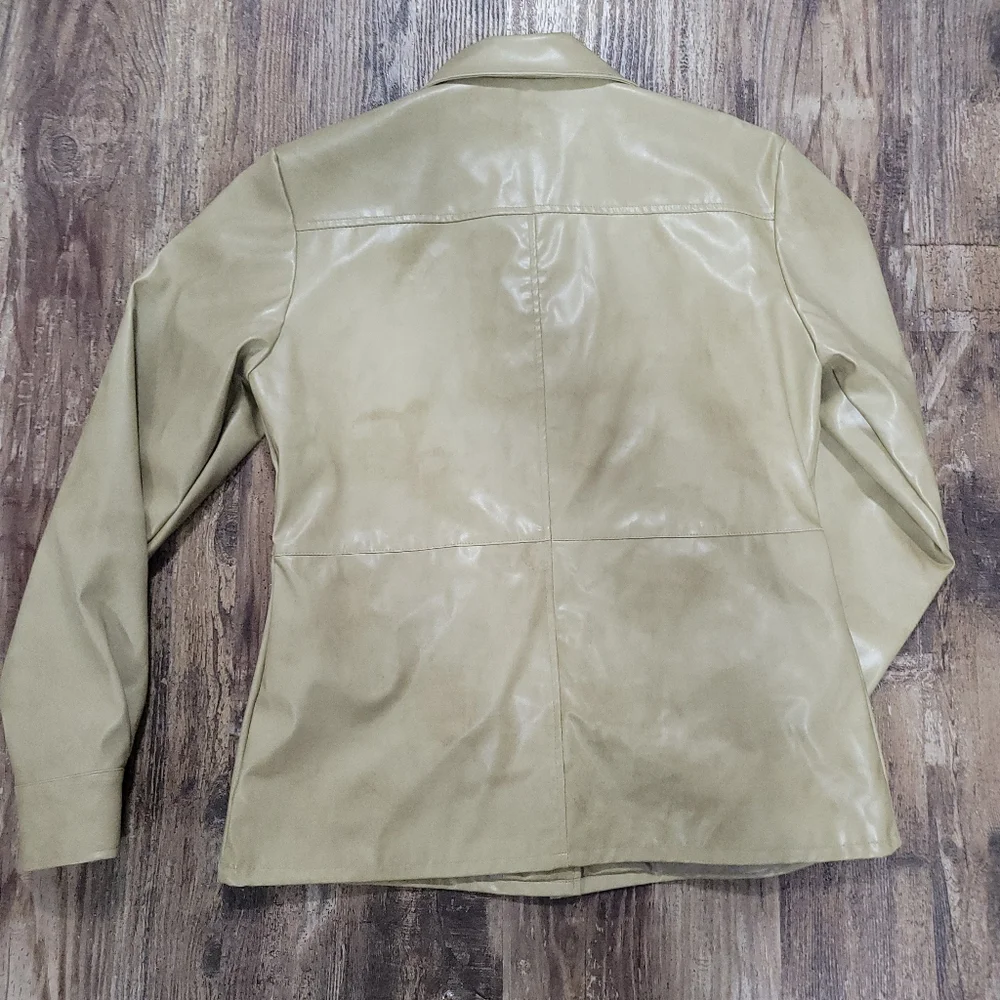 Vintage 77 Brand Cream Patent Vinyl Jacket 1970s Retro Shiny Faux Leather Size M
